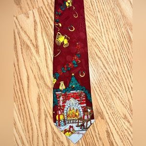 Vintage 80s 90s men’s Christmas fireplace themed necktie - Surrey